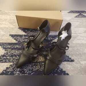 NWT Coutgo Black Strappy Heels Size 7